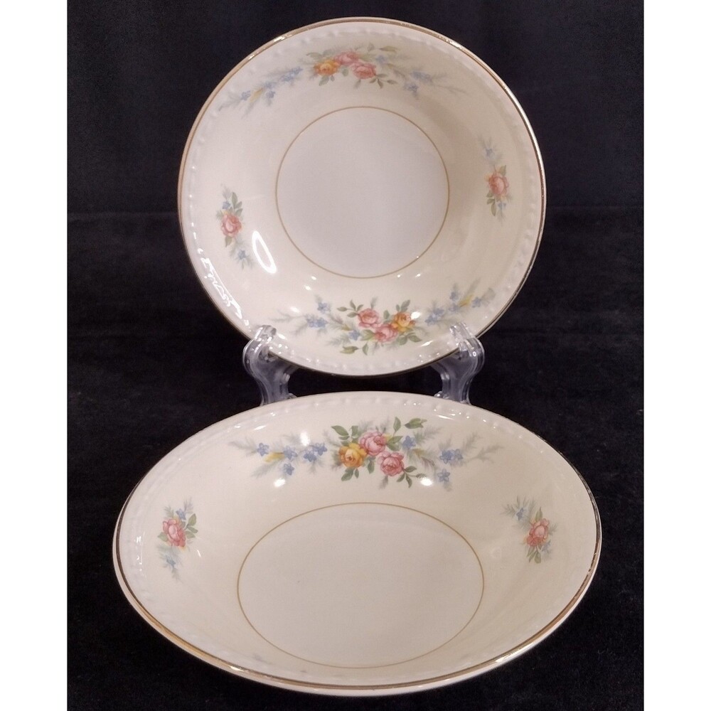 Homer Laughlin China Georgian Eggshell Cashmere ivory flowered 2 Berry Bowl Set